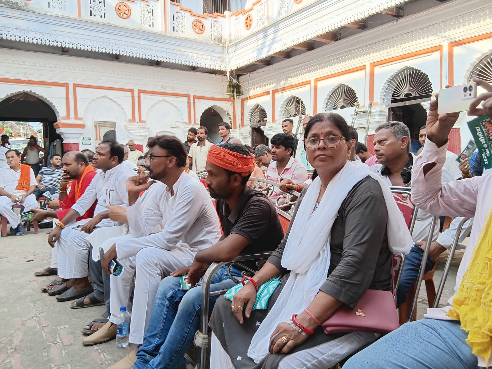 अभियान की तस्वीर 19